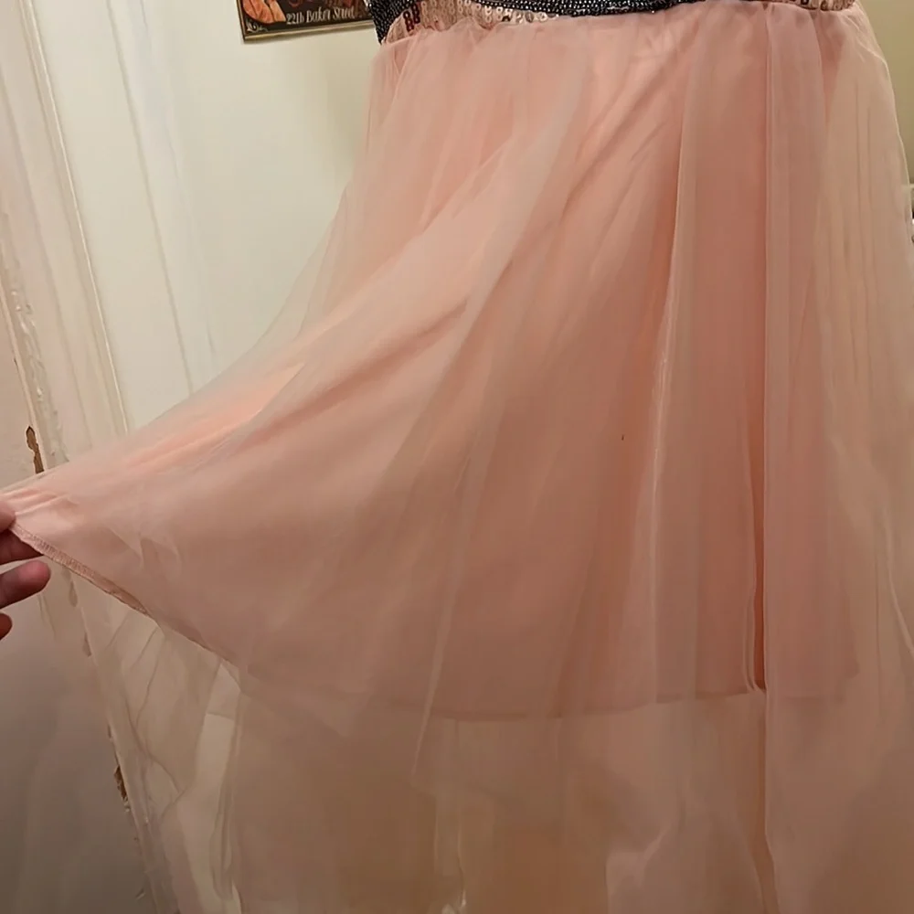 Pink sequin short to long dress - Picture 3 of 5